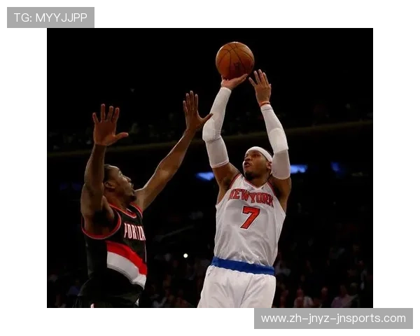 火箭队球员戈登2017年赛季图片及表现